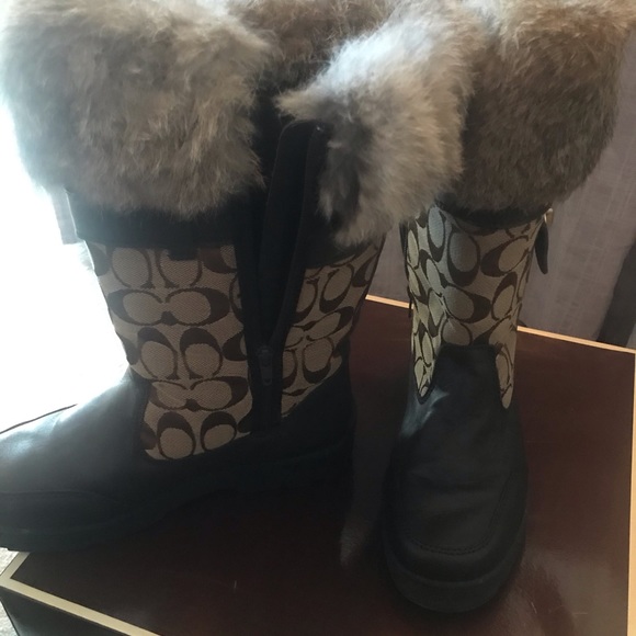 COACH Kimberly Boot - Picture 3 of 4